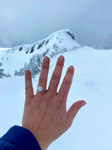 Jewelry Store «Ben Bridge Jeweler», reviews and photos, 4733 Tacoma Mall Blvd #100, Tacoma, WA 98409, USA