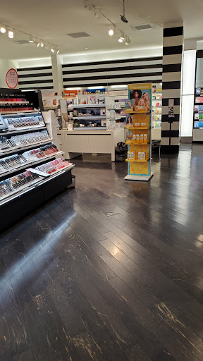 Cosmetics Store «SEPHORA», reviews and photos, 4500 N Oracle Rd #295, Tucson, AZ 85705, USA