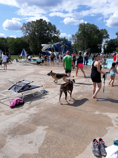 Recreation Center «Brook Park Recreation Center», reviews and photos, 17400 Holland Rd, Brook Park, OH 44142, USA