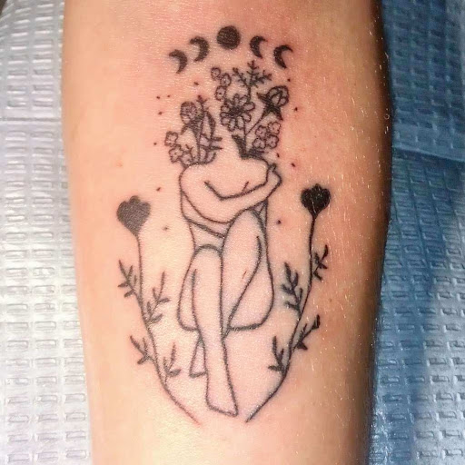Explore thin tattoo ideas, creative tattoo ideas in Largo, available at Inside Ink Tattoo Studio