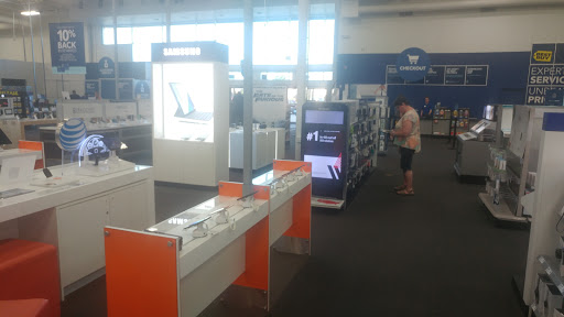 Electronics Store «Best Buy», reviews and photos, 4650 1st Ave NE, Cedar Rapids, IA 52402, USA