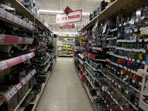 Home Improvement Store «Tractor Supply Co.», reviews and photos, 6015 S Transit Rd, Lockport, NY 14094, USA