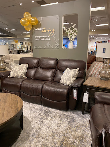 Furniture Store «La-Z-Boy Furniture Galleries», reviews and photos, 10900 Fairfax Blvd, Fairfax, VA 22030, USA