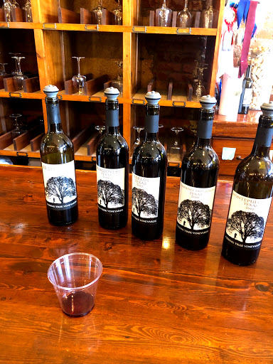 Winery «Kissing Tree Vineyards», reviews and photos, 109 3rd St, Eddy, TX 76524, USA