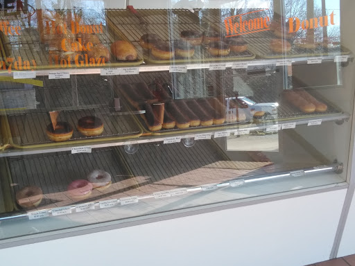 Donut Shop «Clifton Donut Shop», reviews and photos, 2317 Brownsboro Rd, Louisville, KY 40206, USA