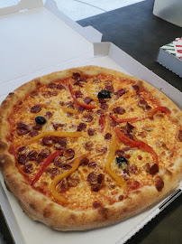 Pepperoni du Pizzas à emporter TOTO PIZZ'A à Chavanod - n°5