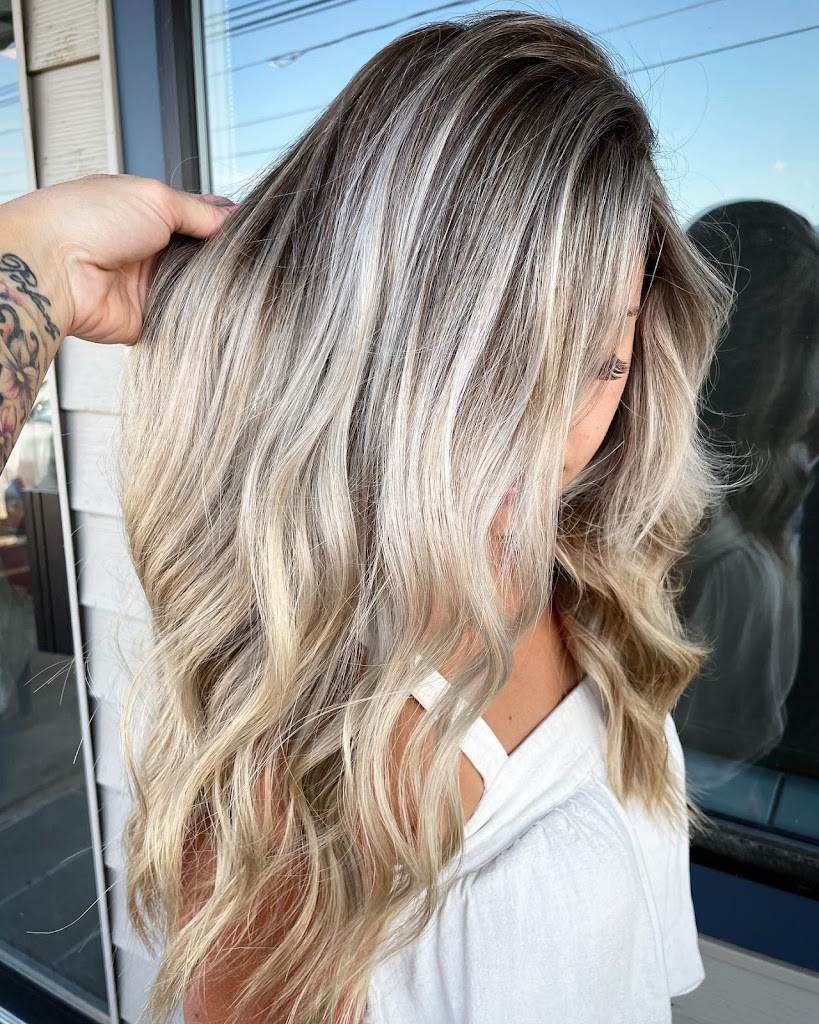 Diamond Hills Salon 99156