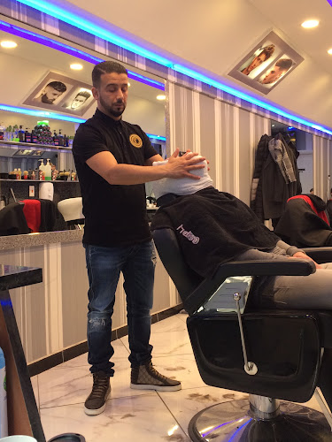 Comments and reviews of Prestige Barbers