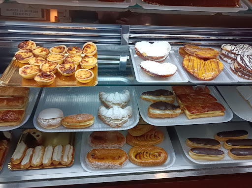 PASTELERÍA ANA MARI CAFÉ en Aguilar de Campoo, Palencia