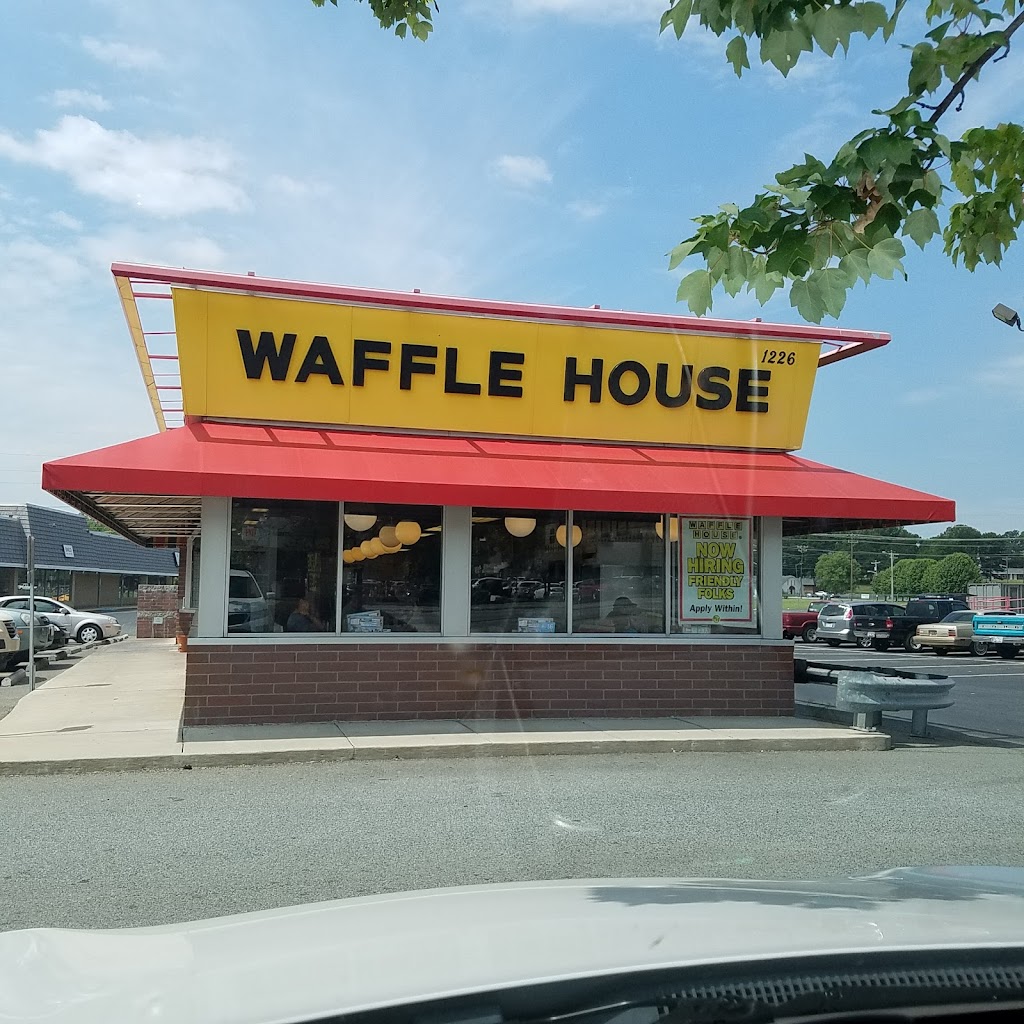 Waffle House 28110