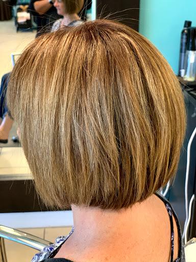 Hair Salon «Glow on main hair salon», reviews and photos, 505 N Main St, Greenville, SC 29601, USA