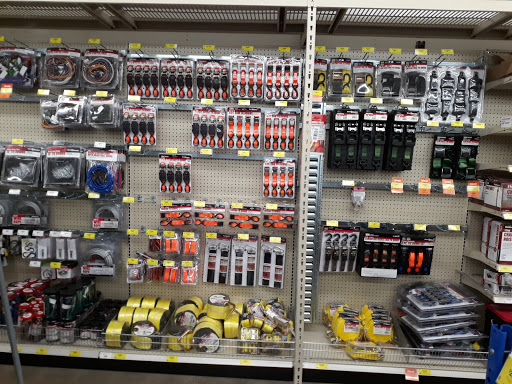 Hardware Store «Harbor Freight Tools», reviews and photos, 1301 Winchester Rd STE 213, Lexington, KY 40505, USA