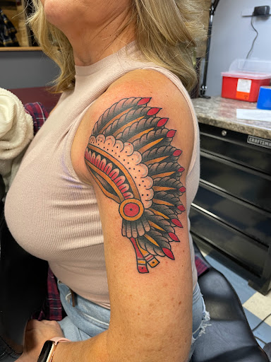 Explore optical illusion tattoo ideas, creative tattoo ideas in Elkin, available at Black Bear Tattoo