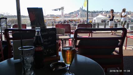 Locarno Café - 46 Quai du Port, 13002 Marseille, France