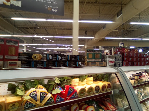 Supermarket «Big Y», reviews and photos, 1021 S Main St, Cheshire, CT 06410, USA