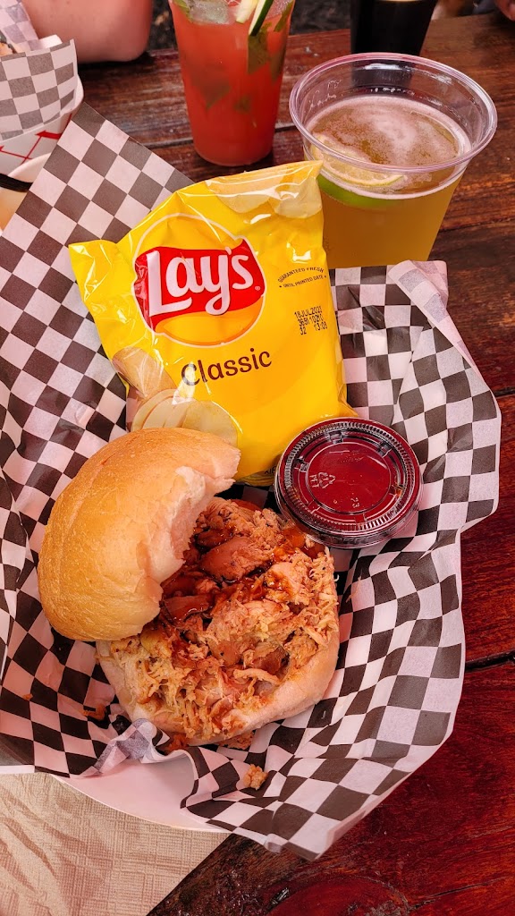 Chief 10's Smokehouse 19137