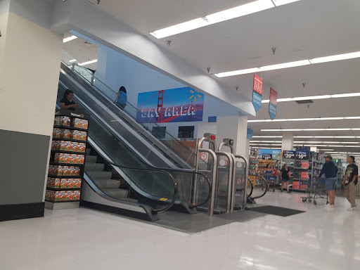 Discount Store «Walmart», reviews and photos, 1400 Hilltop Mall Rd, Richmond, CA 94806, USA