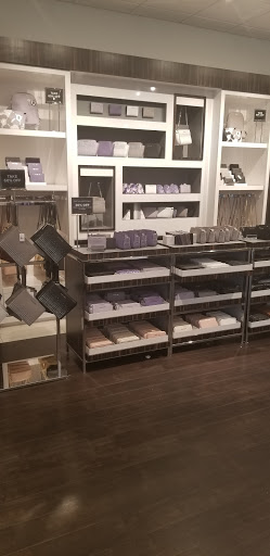 Fashion Accessories Store «Michael Kors», reviews and photos, 1800 Sawgrass Mills Cir #2630, Sunrise, FL 33323, USA