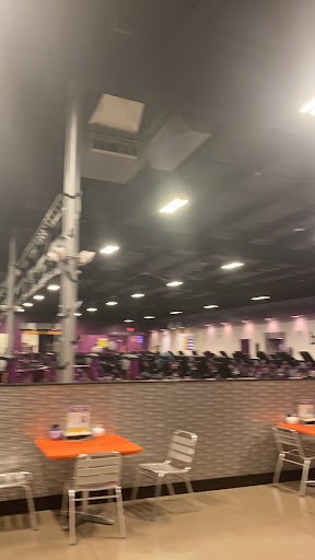 Gym «Planet Fitness», reviews and photos, 1706 W Irving Blvd, Irving, TX 75061, USA