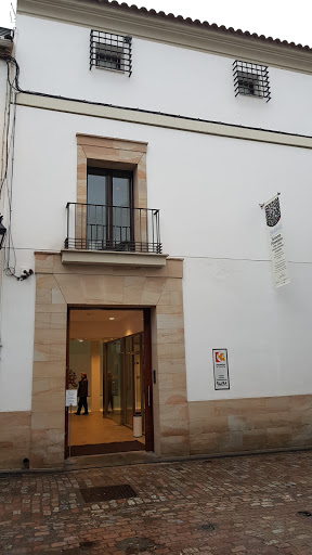 Centro de Arte Contemporáneo Rafael Botí