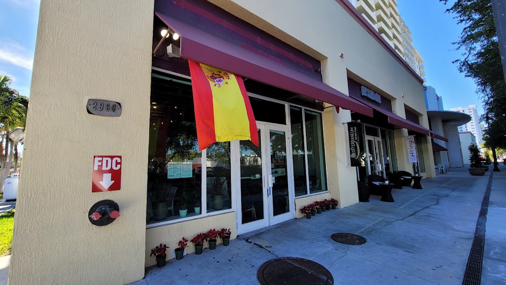 Mediterraneum Street Food 33145