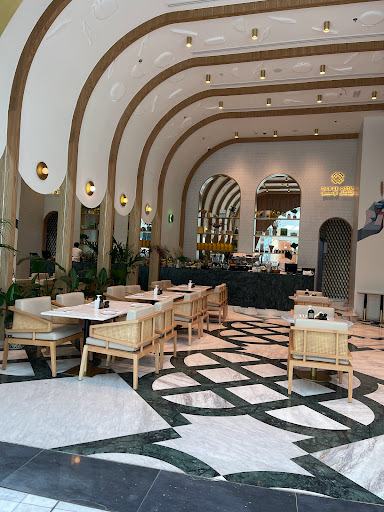 Table Otto - Dubai Mall