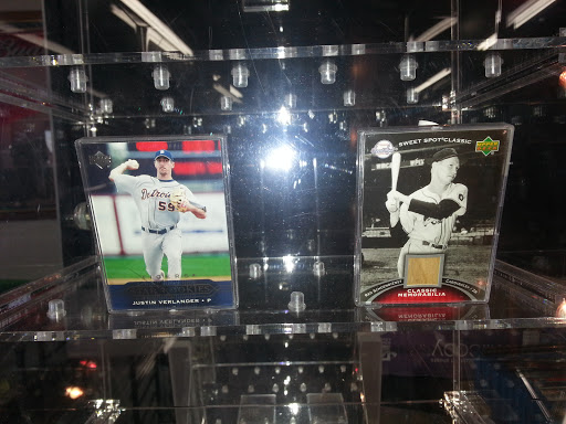 Pawn Shop «Jackpot Pawn Shop», reviews and photos, 33665 Groesbeck Hwy, Fraser, MI 48026, USA