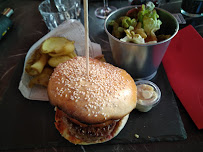 Hamburger du Restaurant Le refuge du lac à Évian-les-Bains - n°9