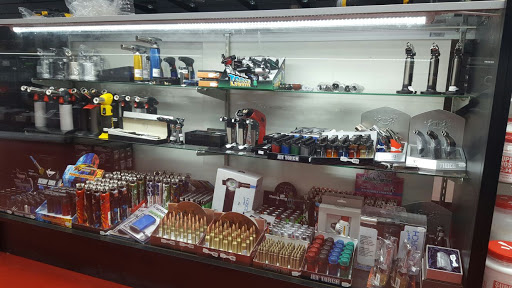 Tobacco Shop «Mr. SMOKE (smoke shop)», reviews and photos, 4347 Gunn Hwy, Tampa, FL 33618, USA