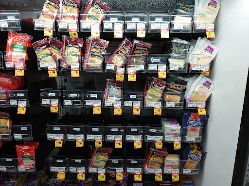 Grocery Store «Meijer», reviews and photos, 49900 Grand River Ave, Wixom, MI 48393, USA