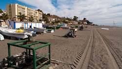 Foto von Benajarafe Strand und die siedlung