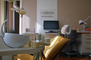 Studi Dentistici Prof.Lorenzo Favero & Equipe - Motta di Livenza image