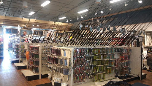 Marine Supply Store «West Marine», reviews and photos, 1250 Rosecrans St, San Diego, CA 92106, USA