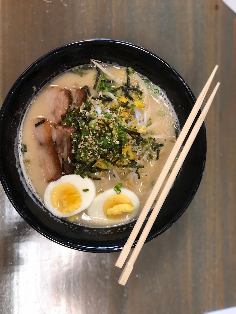 Oshi Poke Bowl and Sushi