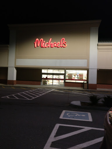 Craft Store «Michaels», reviews and photos, 1305 W Main Rd, Middletown, RI 02842, USA