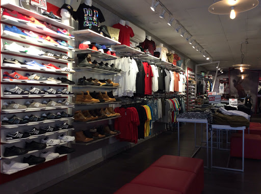 Clothing Store «Bobby Sportswear», reviews and photos, 508 5th Ave, Brooklyn, NY 11215, USA