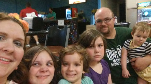 Bowling Alley «Lighthouse Lanes & Gifts», reviews and photos, 350 S Glenstone Ave, Springfield, MO 65802, USA