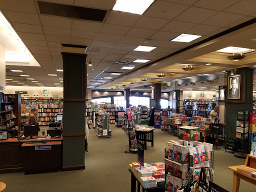 Book Store «Barnes & Noble», reviews and photos, 7881 Edinger Ave, Huntington Beach, CA 92647, USA