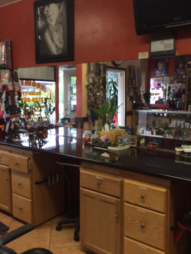 Beauty Salon «Hollywood Beauty Salon & Supplies», reviews and photos, 528 W Chapman Ave, Orange, CA 92868, USA