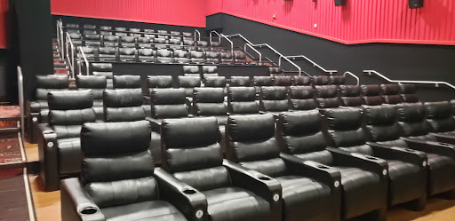 Movie Theater «Regal Cinemas Promenade 13», reviews and photos, 550 Deep Valley Dr #319, Rolling Hills Estates, CA 90274, USA