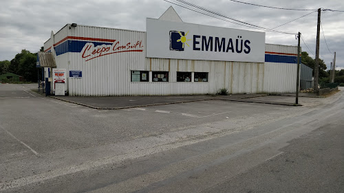 Magasin d'ameublement et de décoration Emmaüs Dinan Quévert - Association Humanitaire Quévert