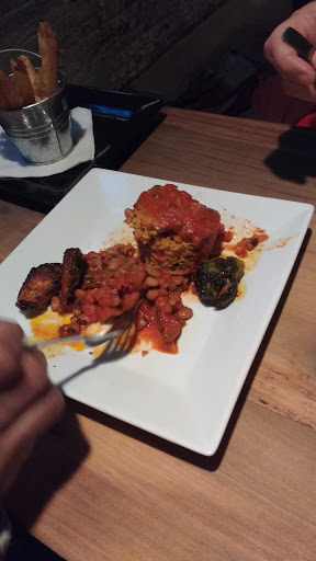 New American Restaurant «Over The 9», reviews and photos, 120 S 10th St, Louisville, KY 40202, USA