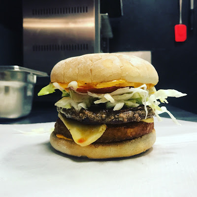 Monster Burger à Arâches-la-Frasse