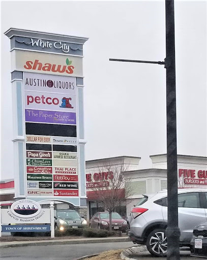 Liquor Store «Austin Liquors», reviews and photos, 20 Boston Turnpike, Shrewsbury, MA 01545, USA