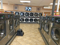 Oregon Laundromat - Photo 7 - Car repair in Philadelphia, PA, Philadelphia