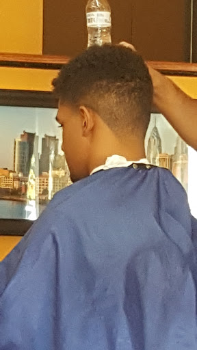 Barber Shop «Blvd Barbers», reviews and photos, 1401 Gulf Blvd, Indian Rocks Beach, FL 33785, USA