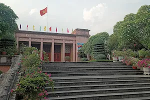 Cultural museum of Vietnam ethnic minority groups image