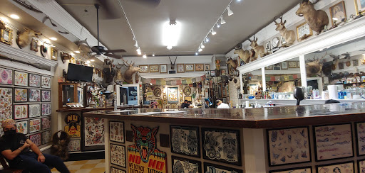 Tattoo Shop «Royal Peacock Tattoo Parlor», reviews and photos, 2101 P St, Sacramento, CA 95816, USA