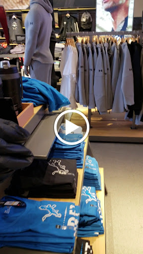 Clothing Store «Under Armour Brand House», reviews and photos, 1201 Woodward Ave, Detroit, MI 48226, USA