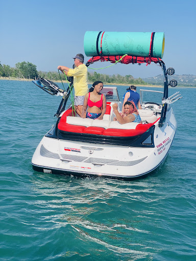 Canyon Lake Adventures, 161 Canyon Bend, Canyon Lake, TX 78133, USA, 